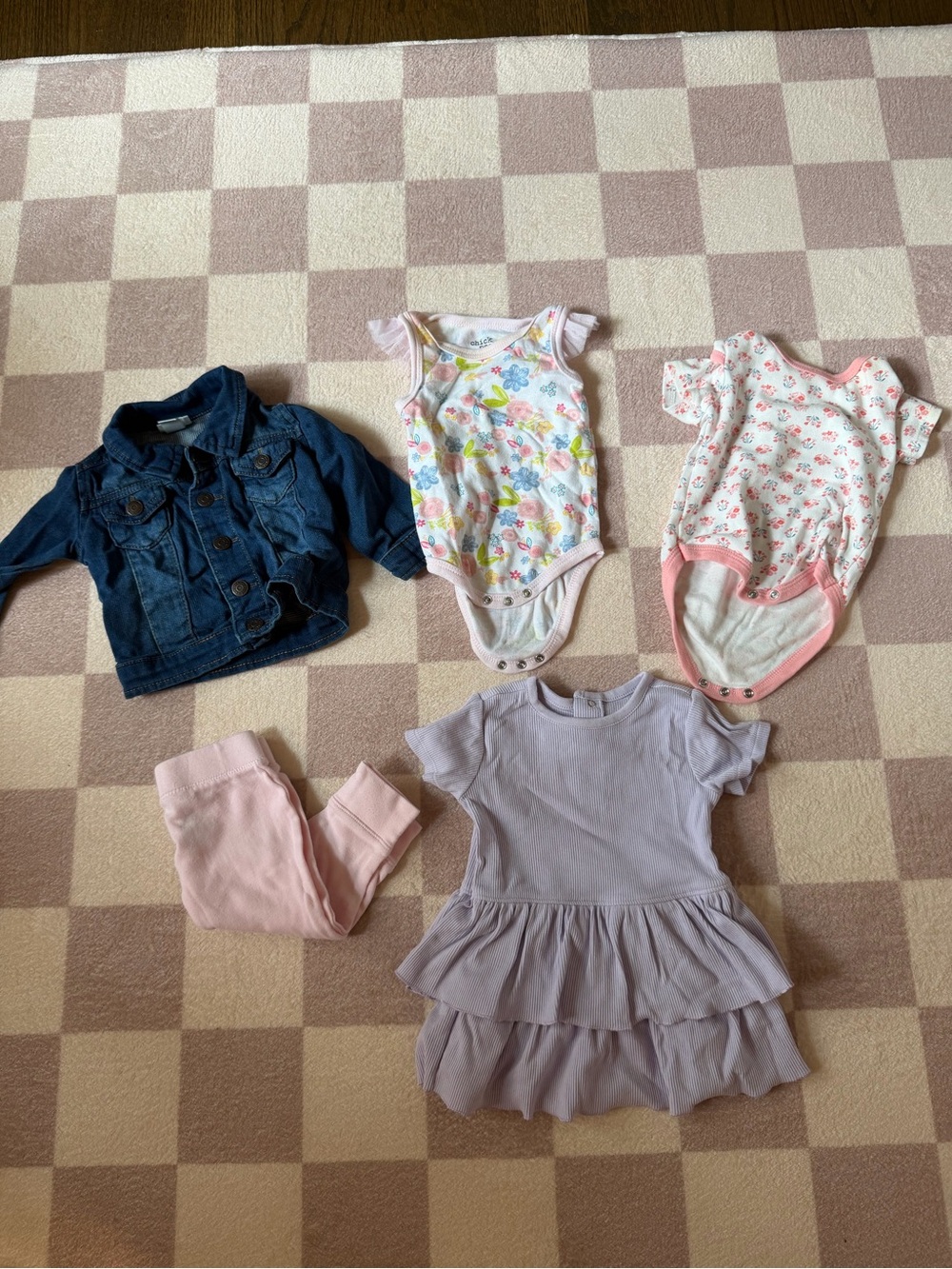 3–6M Girls Clothing Bundle – 6 Pieces